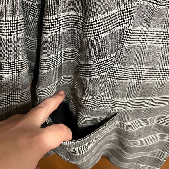 LANE BRYANT gray plaid checked blazer with pockets - Picture 4 of 5